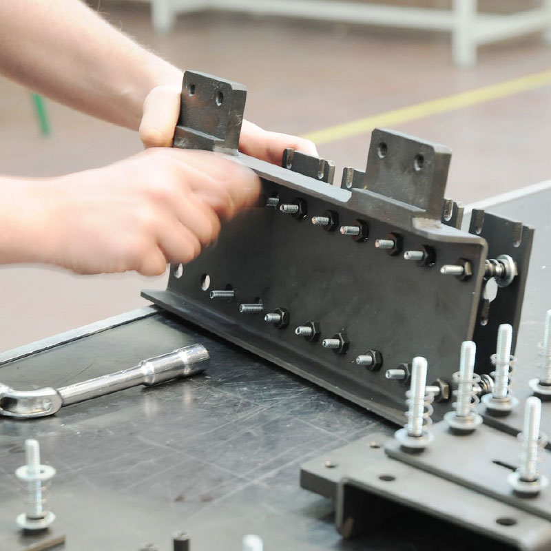 assemblaggi-meccanici-ivr